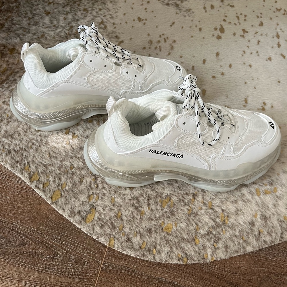 Balenciaga triple s sneaker